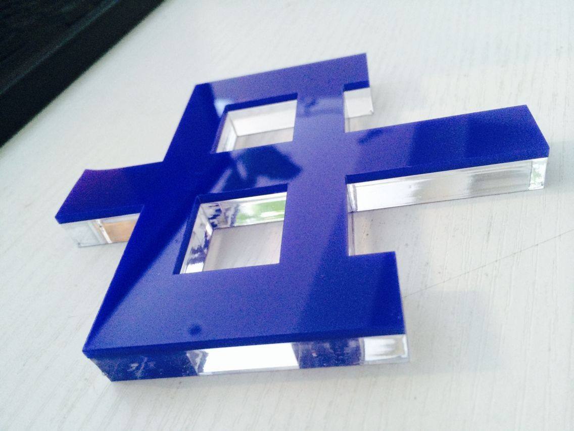 水晶字、有机字、亚克力字、pvc字、双色板字、雪佛板字有什么区别