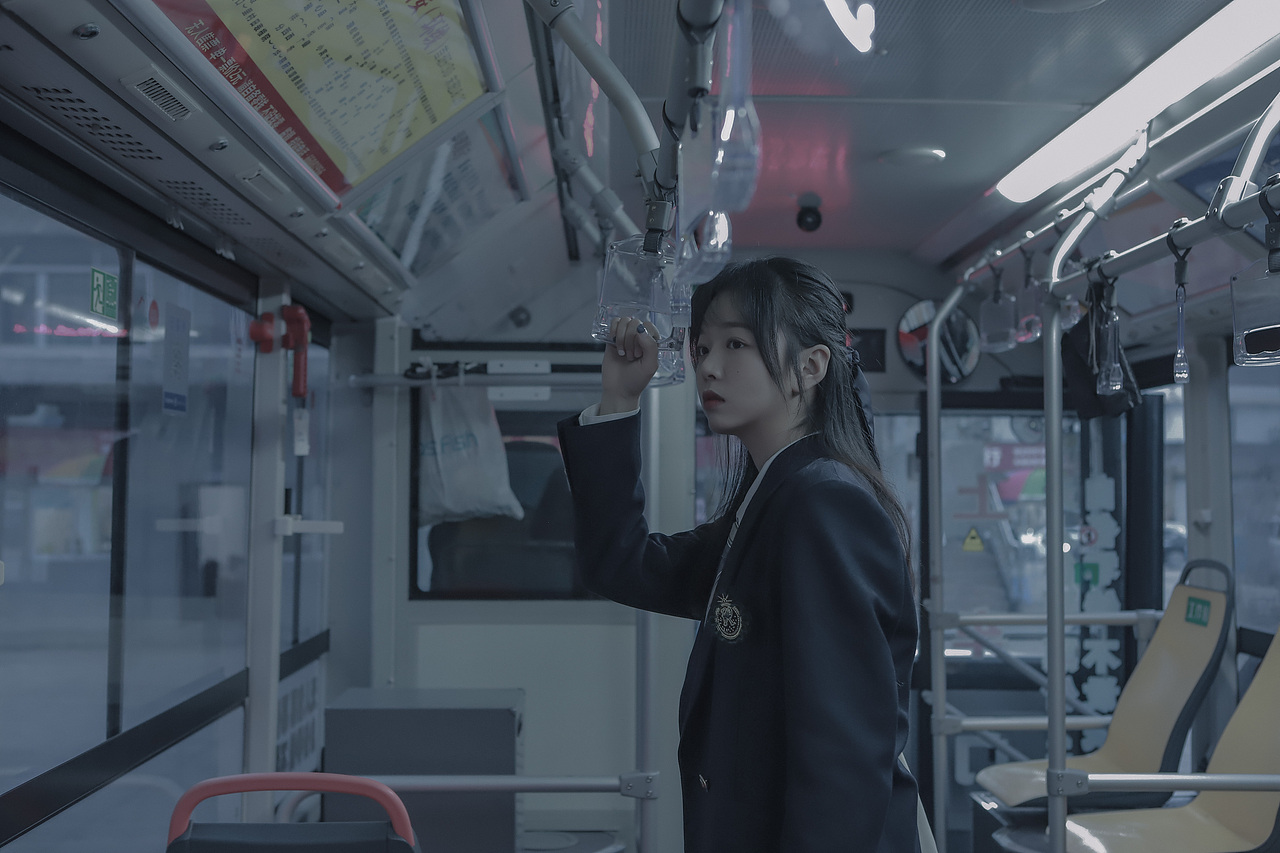 你在哪阵雨里（图ZMjU3OTQ0MzAw） - 人像摄影 - 站酷设计师YURI30原创素材 - 站酷ZCOOL