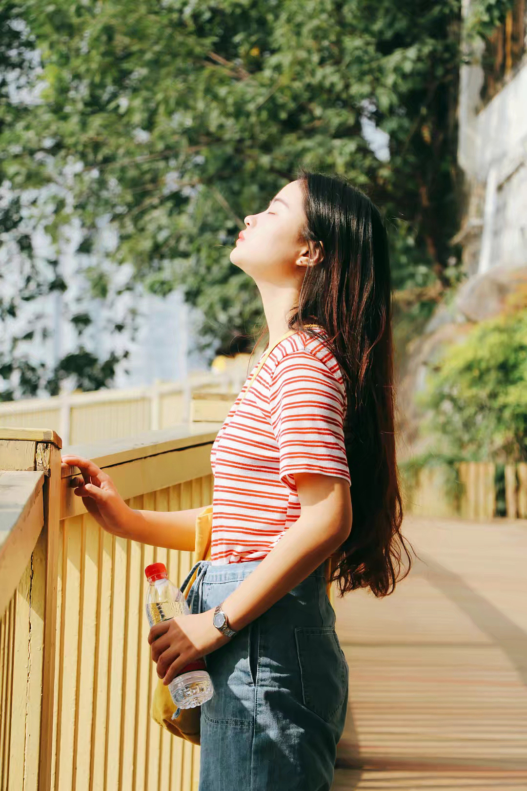 《在山城重庆的日子》