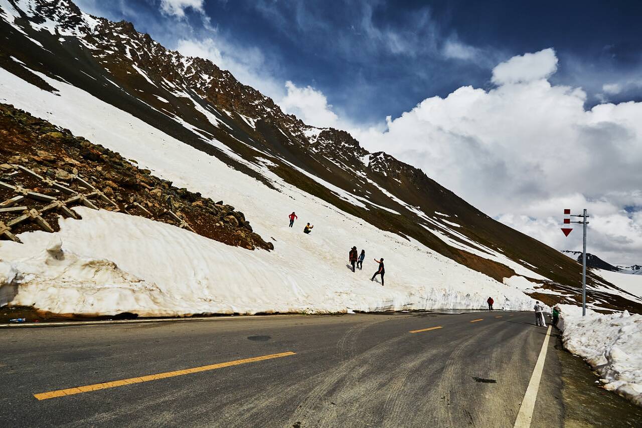 新疆（图ZODI4MzAyODQ=） - 风光摄影 - 站酷设计师翊yi18原创素材 - 站酷ZCOOL