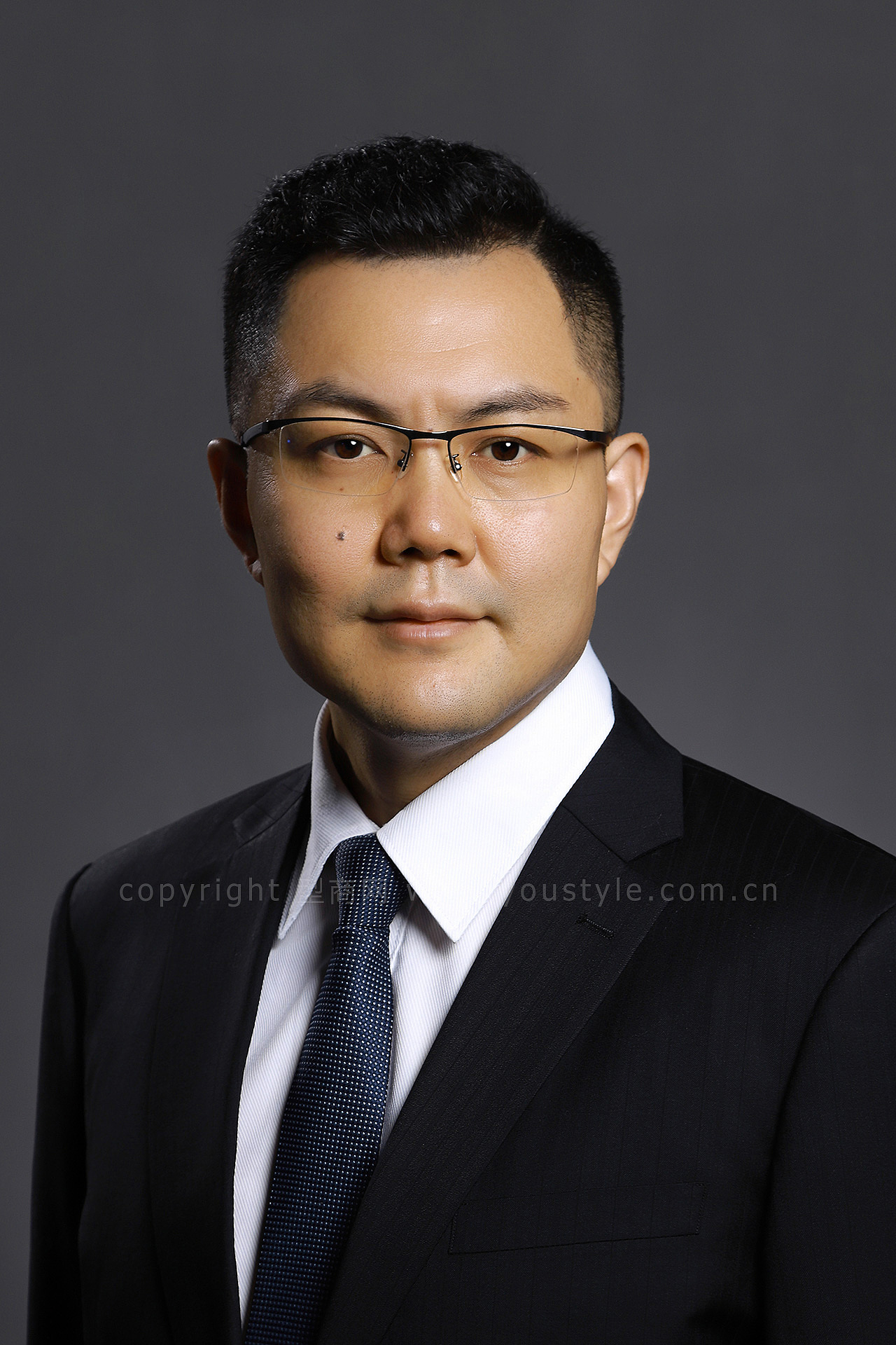 深圳高端金融人士的商务形象照