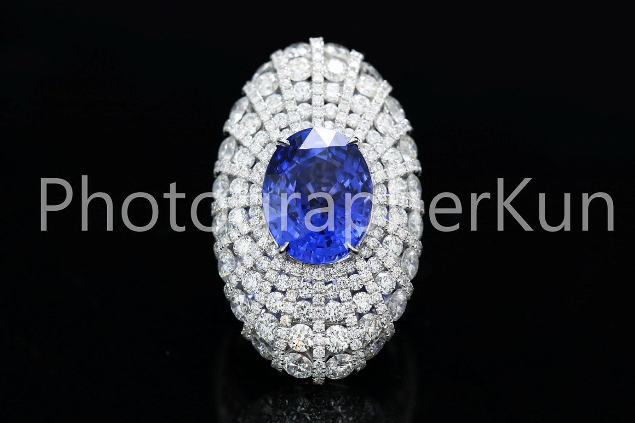 顶级斯里兰卡无烧变色蓝宝石钻戒 拍摄