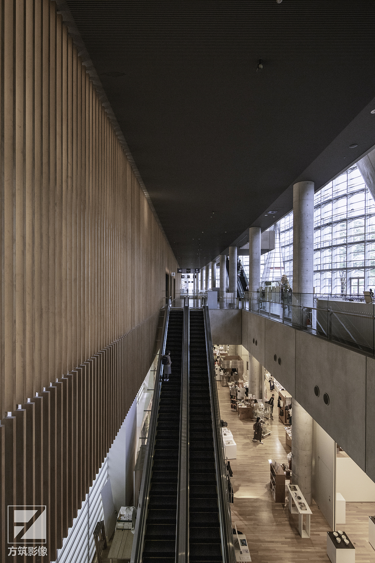 日本新国立美术馆