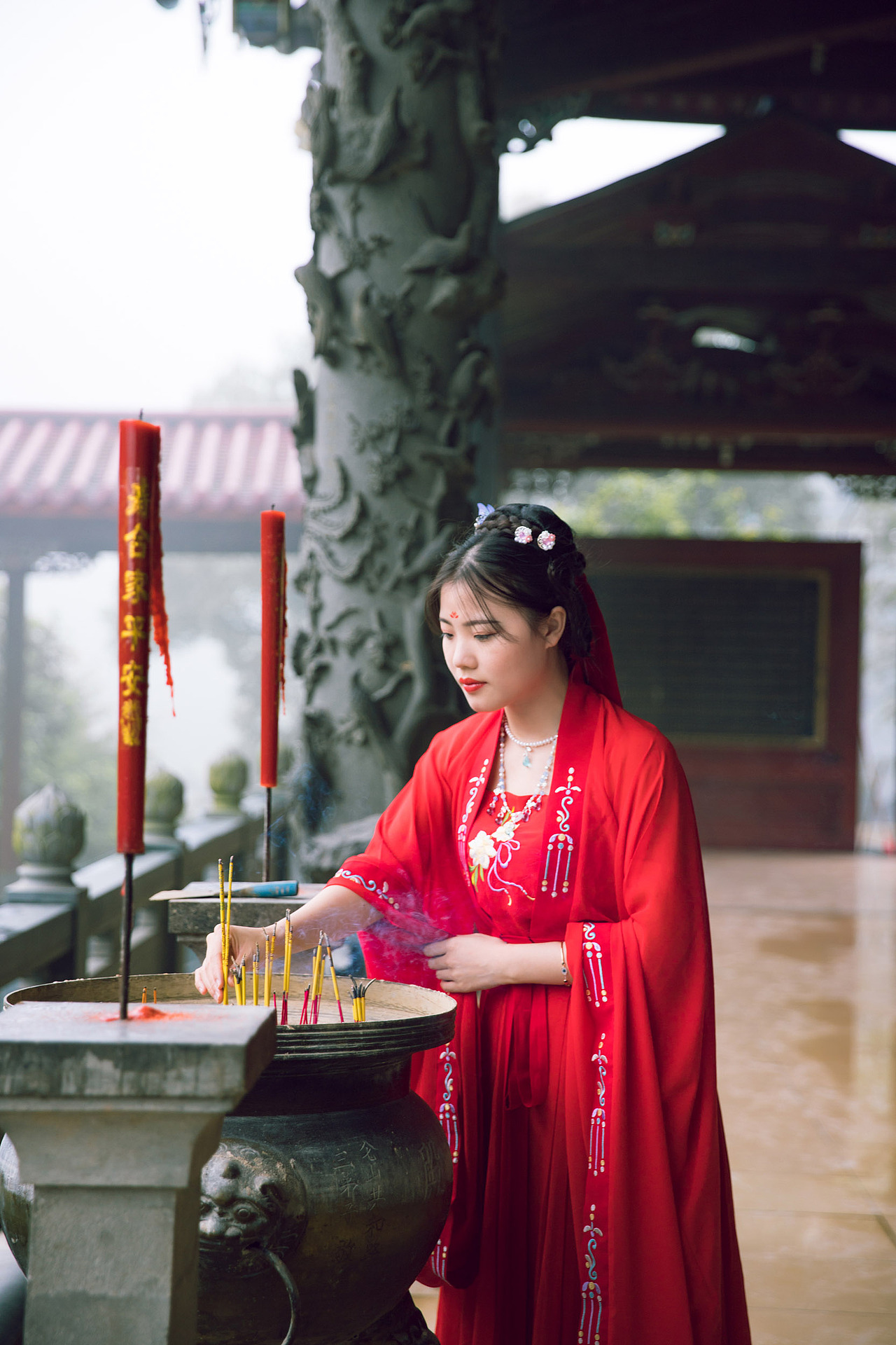 祈福（图ZMTY1MDM4MjYw） - 人像摄影 - 站酷设计师尚来原创素材 - 站酷ZCOOL