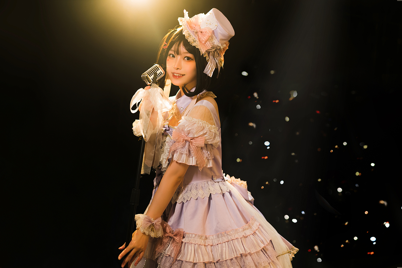 偶像歌手打歌服