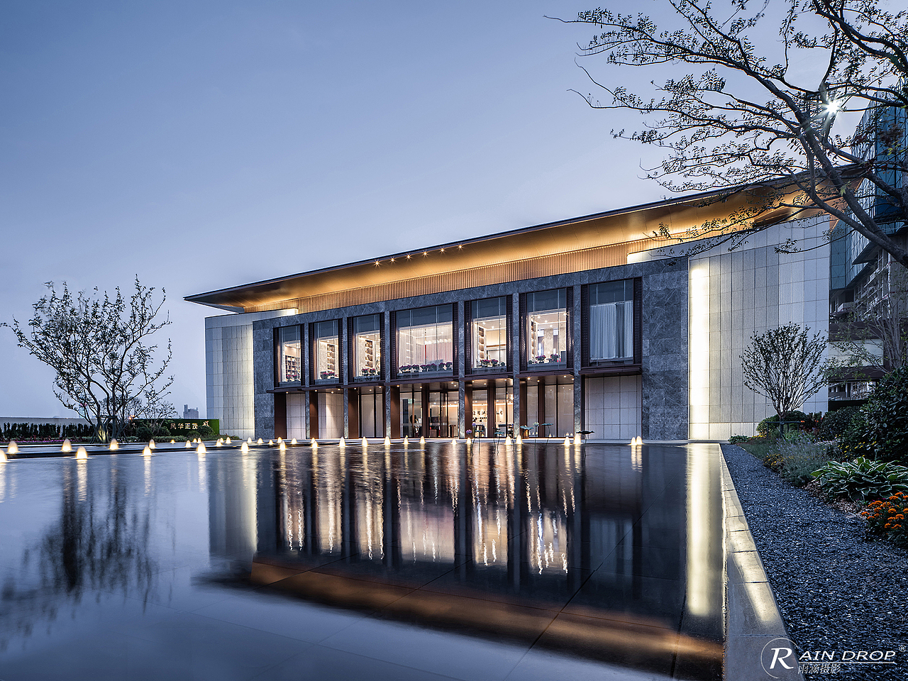 淡墨至雅·金地济南湖城风华售楼中心（图ZMjQ2NjY4OTY4） - 环境/建筑摄影 - 站酷设计师雨滴摄影原创素材 - 站酷ZCOOL