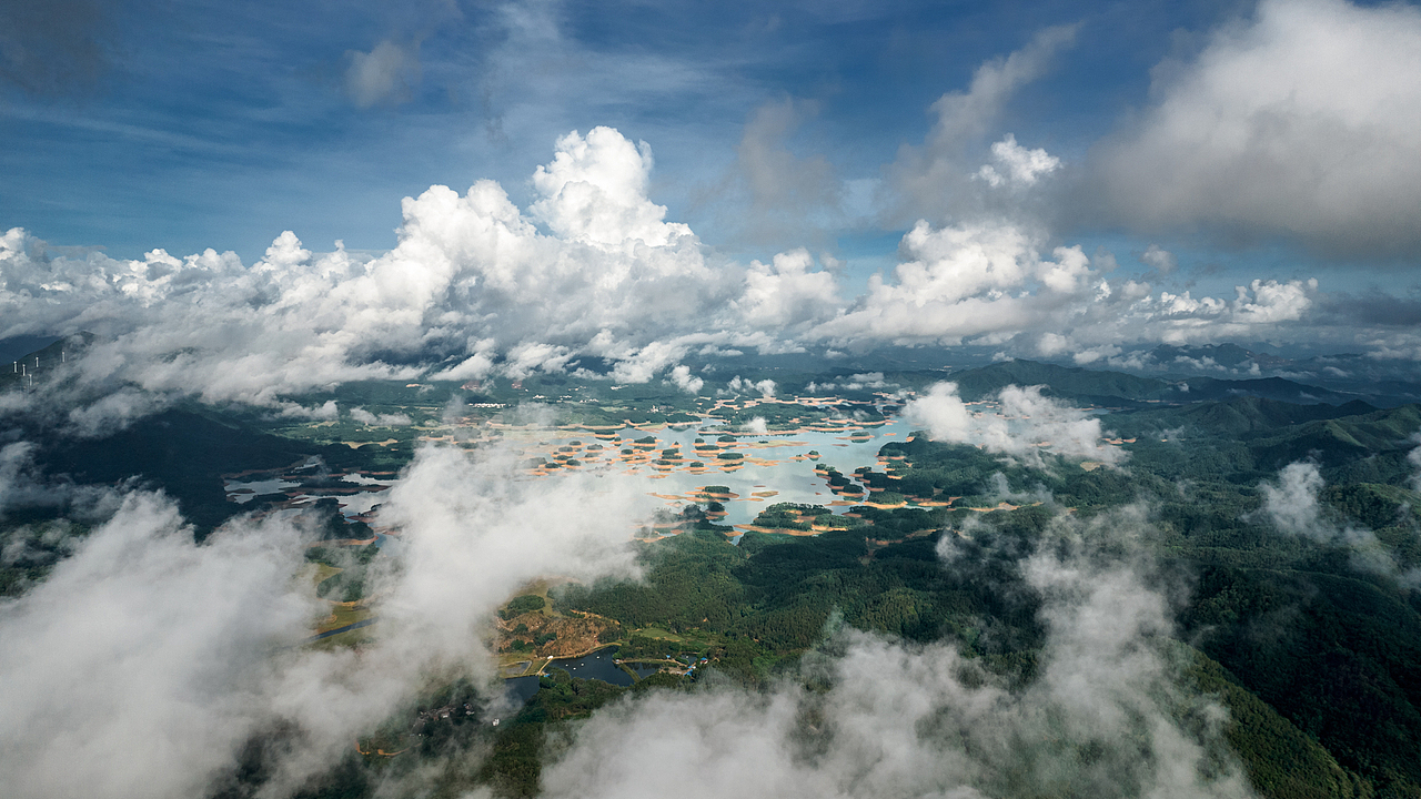 2021丨年度摄影报告:定格瞬间,影见视界