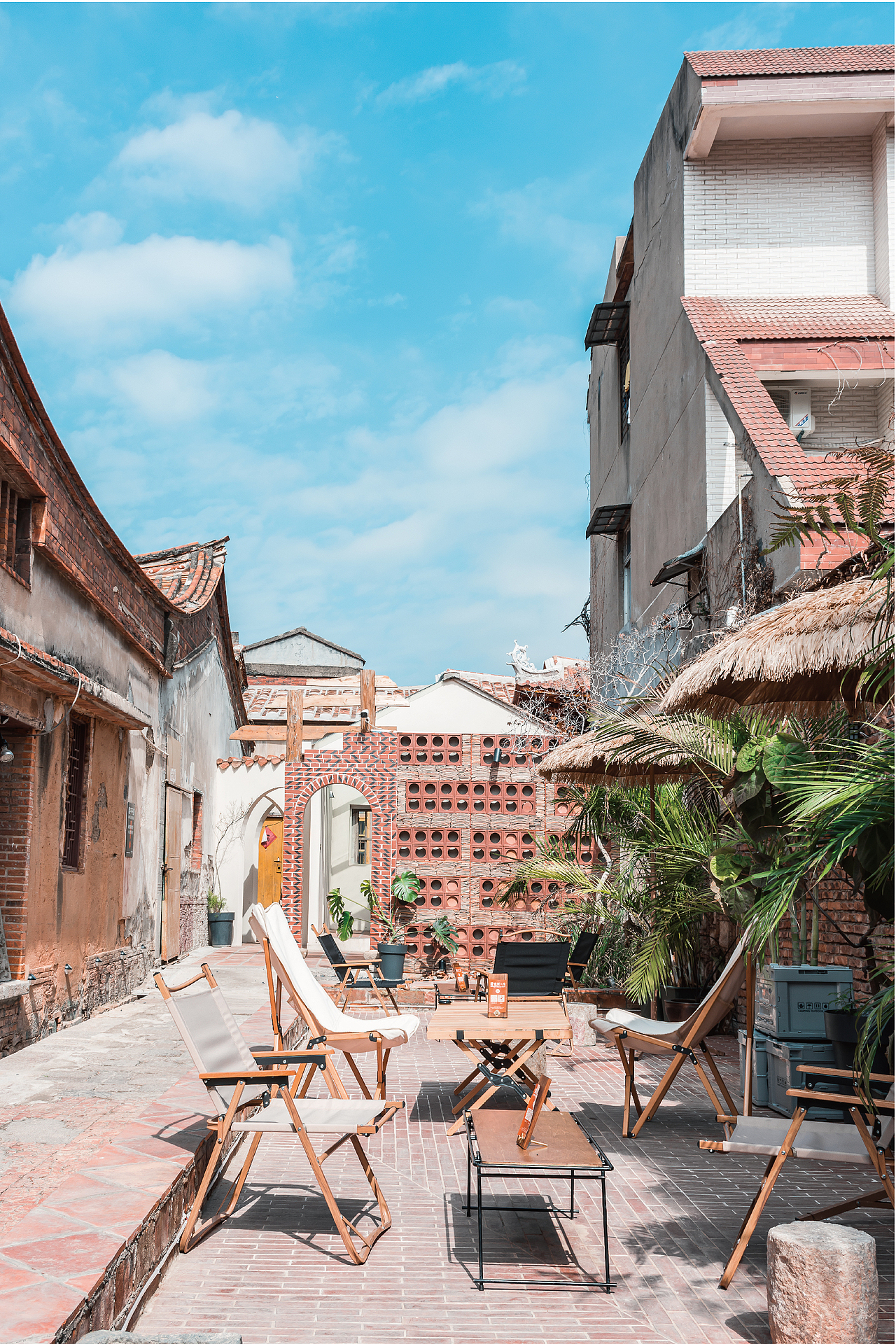 闽南古宅X设计师咖啡|古宅新生空间改造（图ZMjk1NDA2NDc2） - 酒店餐饮设计 - 站酷设计师行光空间原创素材 - 站酷ZCOOL