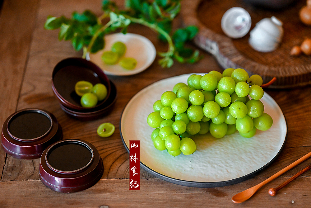中国风美食摄影 │ 晴王葡萄（图ZMjcwNTcwMzY4） - 美食摄影 - 站酷设计师山林纪原创素材 - 站酷ZCOOL