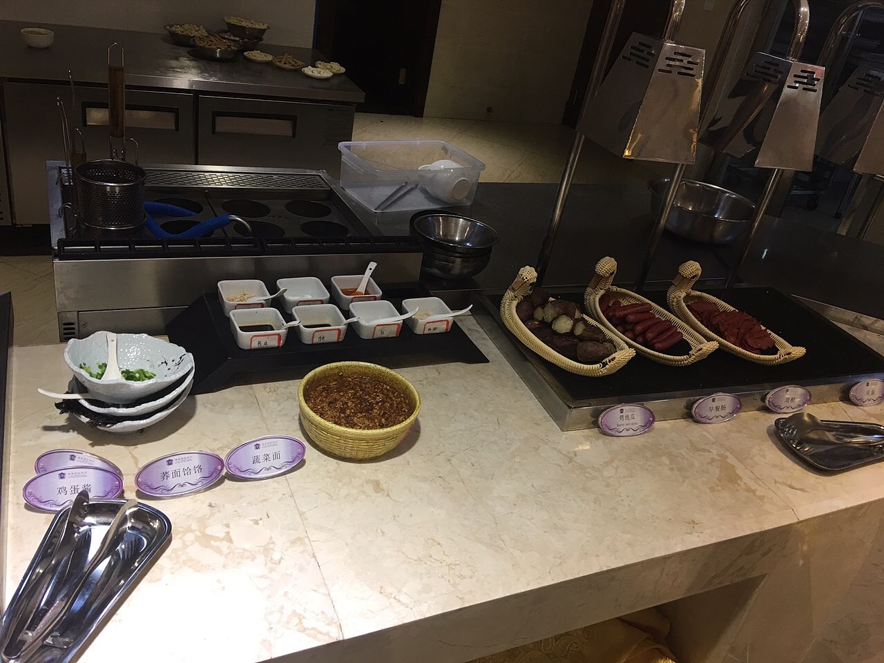 自助餐厅选址定位 餐厅档次提升 自助餐厅烤肉配方