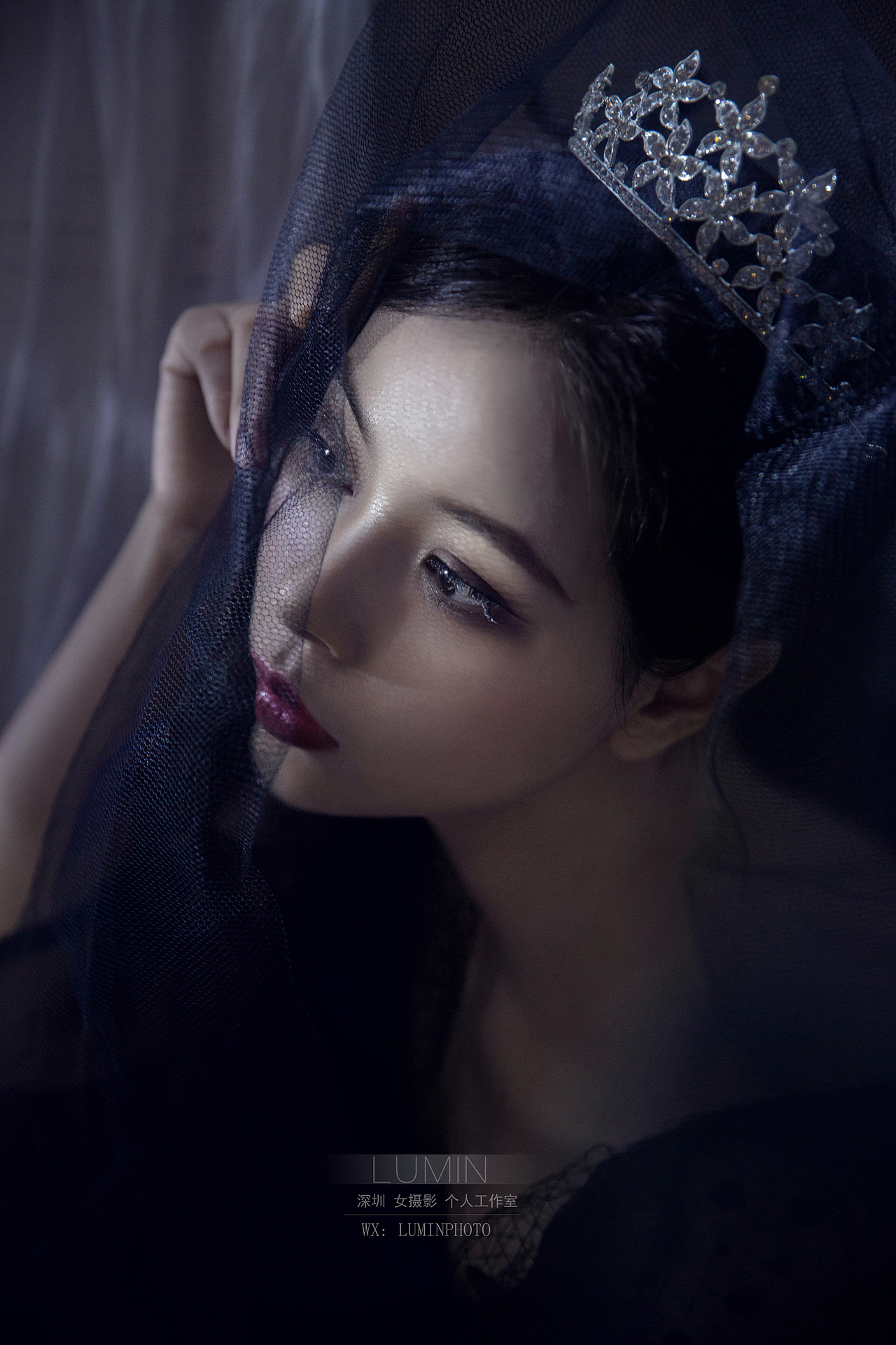 暗黑系写真 黑色婚纱 头纱照 情绪 承诺,只有听的人