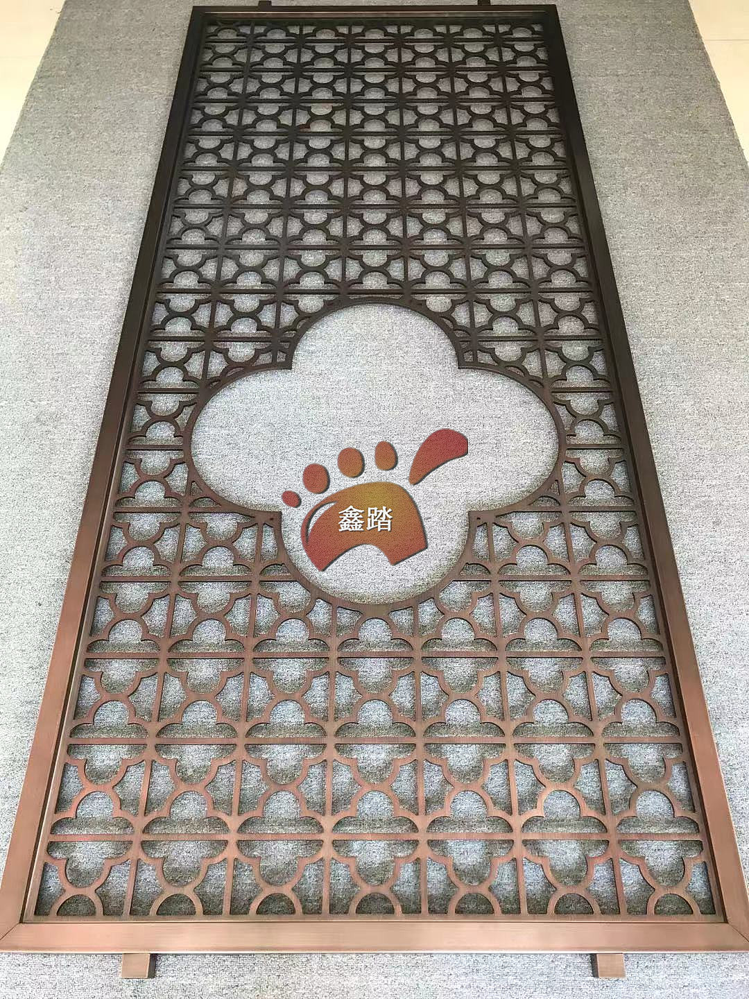 售楼处酒店仿古铜不锈钢屏风背景墙格栅的表面加工方法（图ZMTg1ODE0MTky） - 工艺品设计 - 站酷设计师高端金属制品原创素材 - 站酷ZCOOL