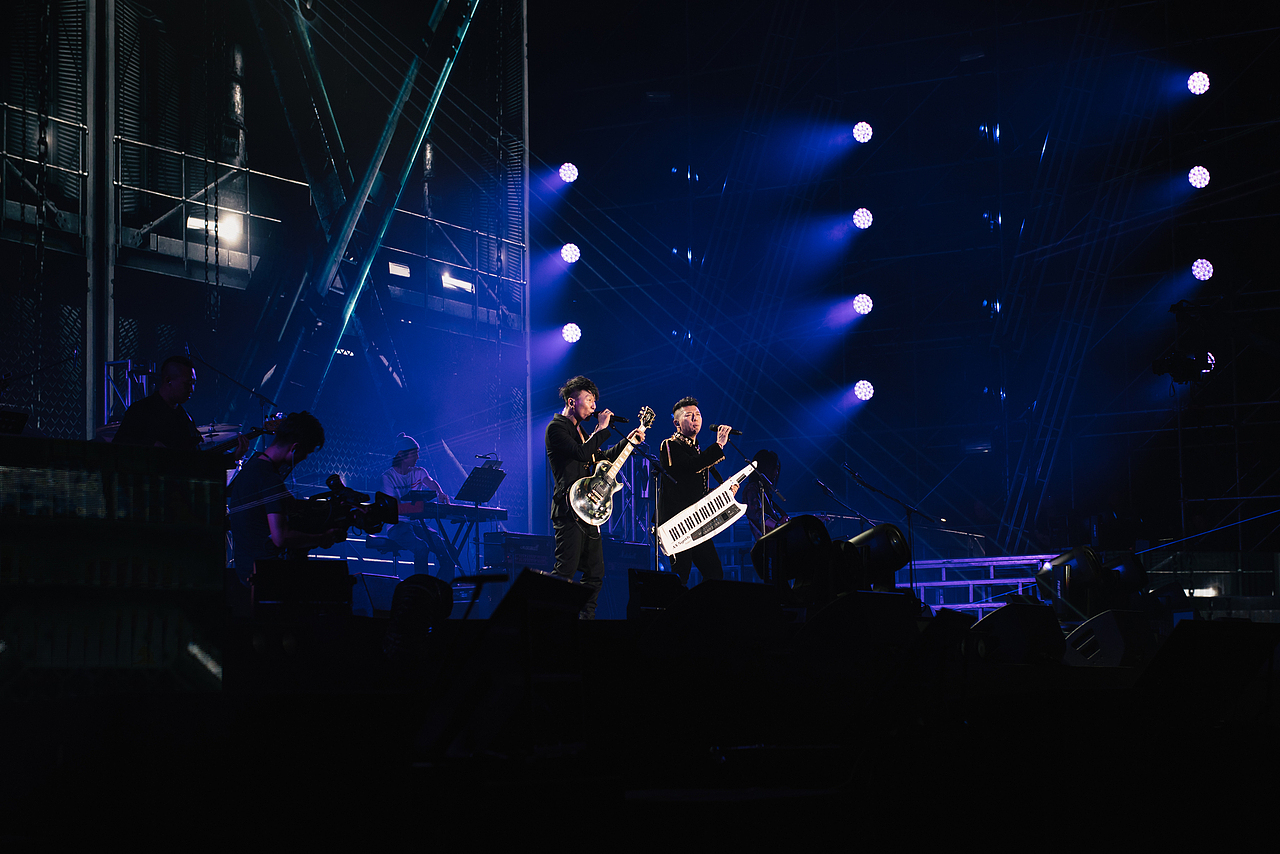 羽泉演唱会拍摄