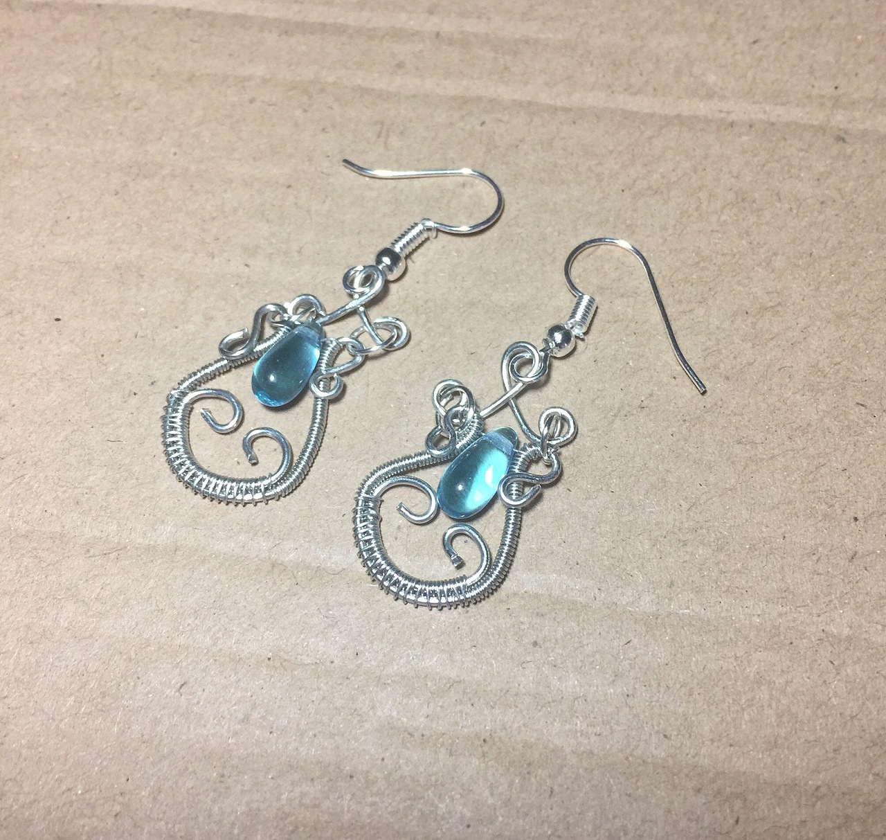 爱绕线（图ZOTE0MzMxMjQ=） - 首饰设计 - 站酷设计师doudoulangnv原创素材 - 站酷ZCOOL