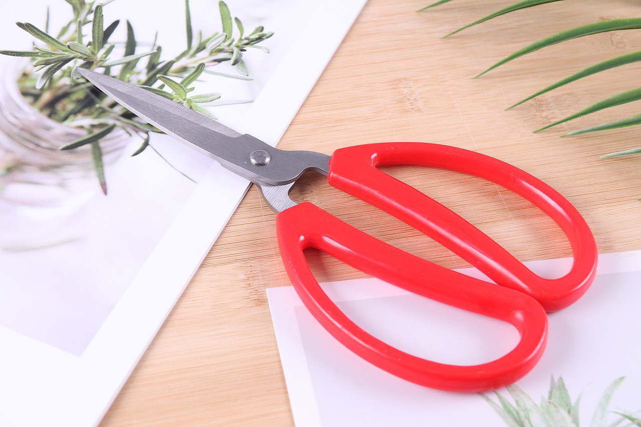 B02居家布艺\C13-DIY材料工具及成品\V08红色剪刀