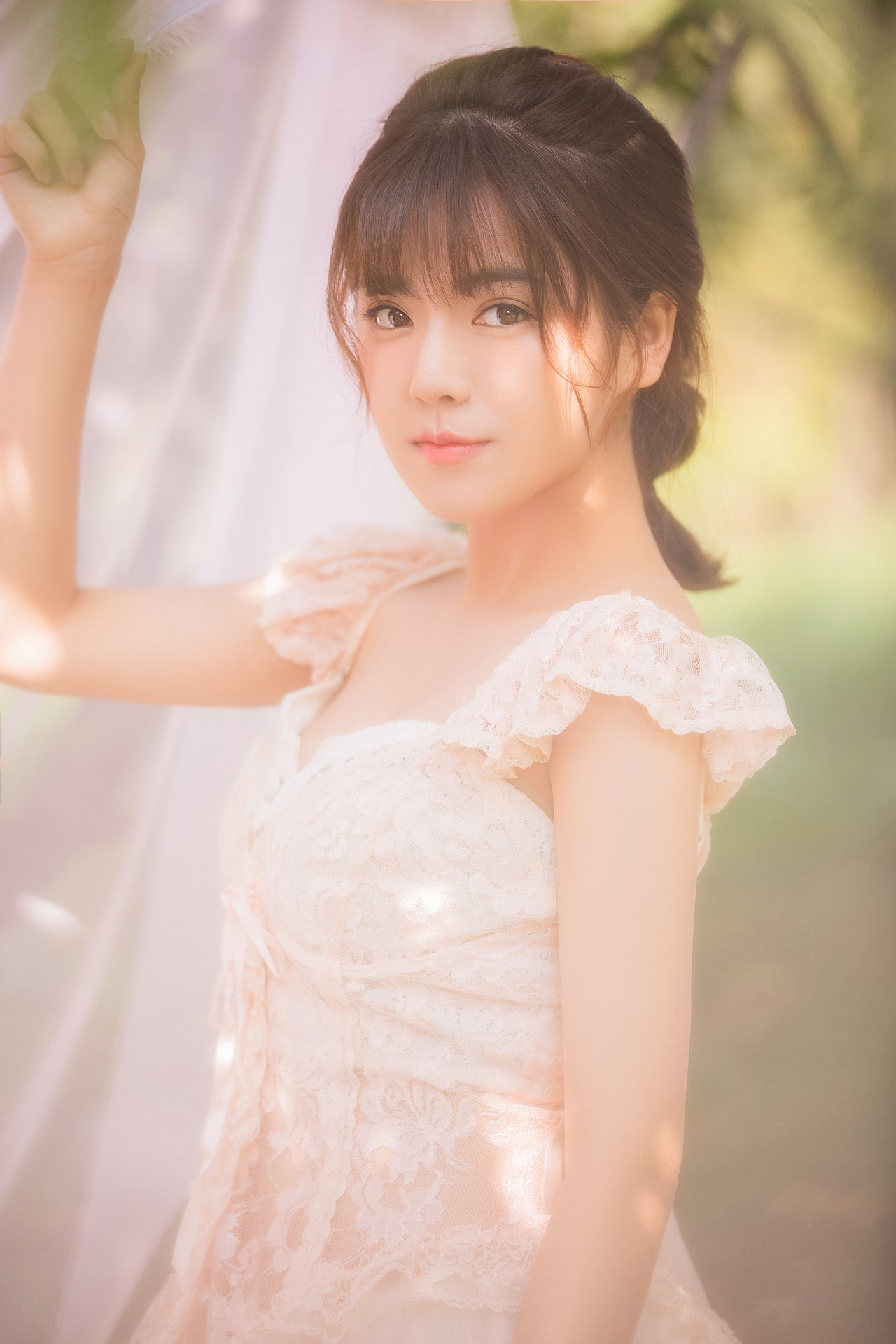 夏日 柔光 梦境 草地 少女