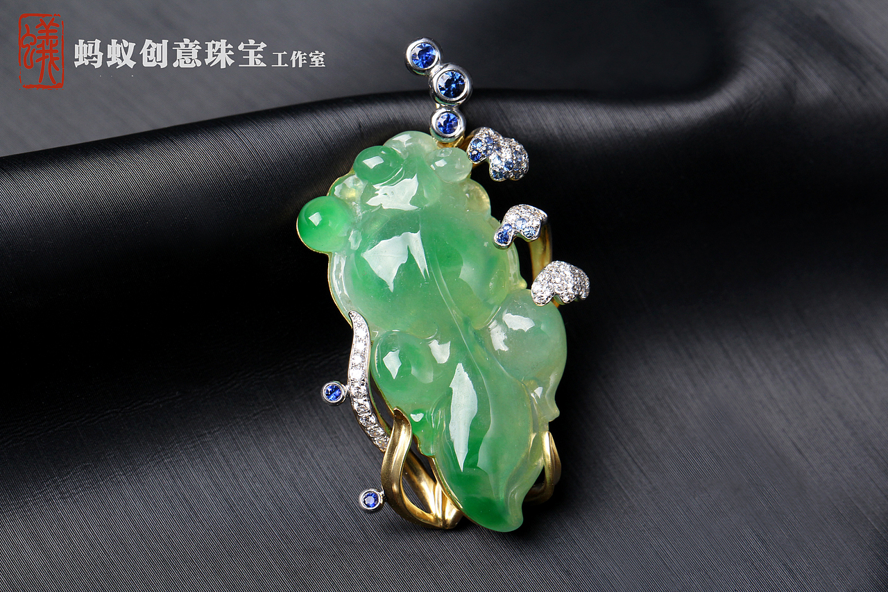 【蚂蚁创意珠宝工作室】翡翠金鱼吊坠《余光·鱼光》 | 