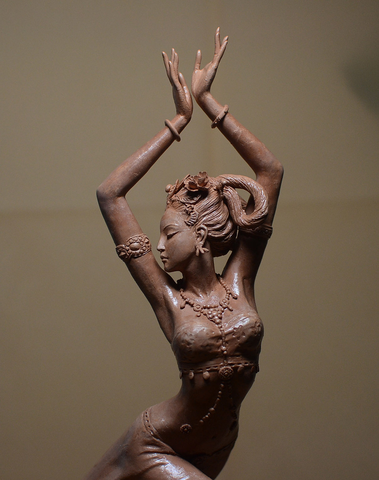 海龙原创红陶飞天一枚