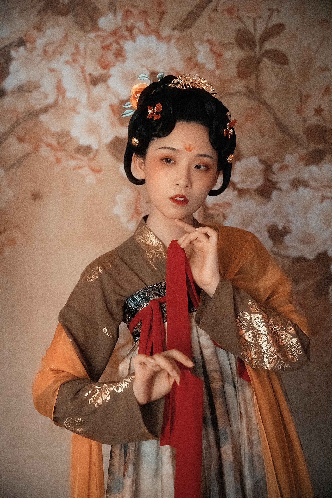 汉服摄影作品11（图ZMjgwMDQ1NTIw） - 人像摄影 - 站酷设计师zcy6891640原创素材 - 站酷ZCOOL