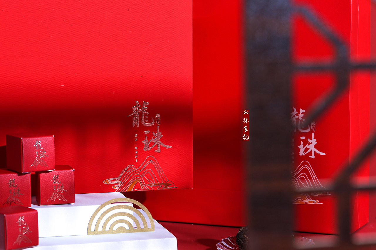 场景设计 │ 古树龙珠纯料春茶（图ZMjQxNTMzNTMy） - 产品摄影 - 站酷设计师山林纪原创素材 - 站酷ZCOOL