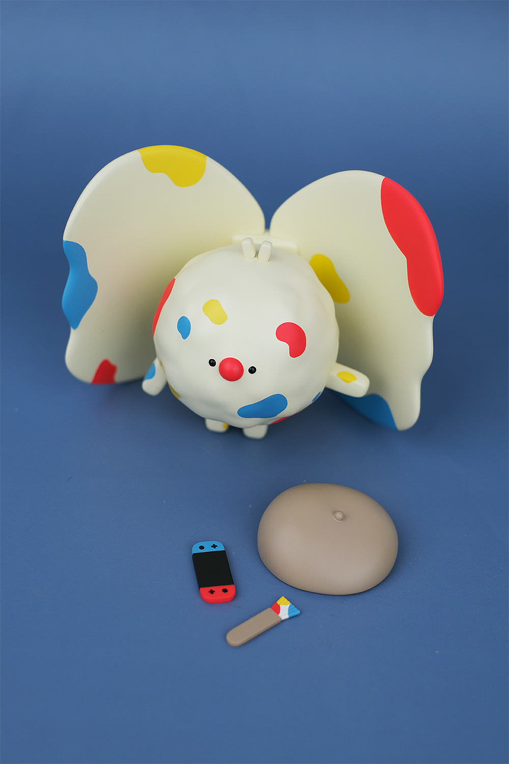 蚌蚌初代-小画家-潮玩（图ZMzIxOTI0MDY4） - 玩具 - 站酷设计师ES女王样原创素材 - 站酷ZCOOL