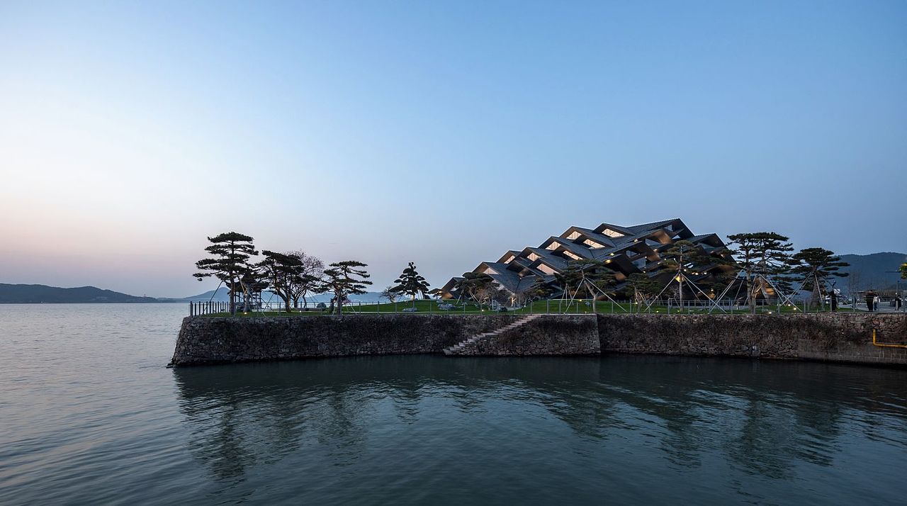 韩岭美术馆|隐于街市，藏于山湖（图ZMzMyNzUxNjcy） - 建筑设计 - 站酷设计师发条橙zzz原创素材 - 站酷ZCOOL