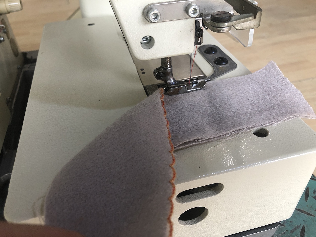 二手日本原装进口森本曲牙车，狗牙车，双针曲牙花车（图ZMTU5MDAwODA4） - 工业用品/机械 - 站酷设计师思坦途特种缝纫机原创素材 - 站酷ZCOOL