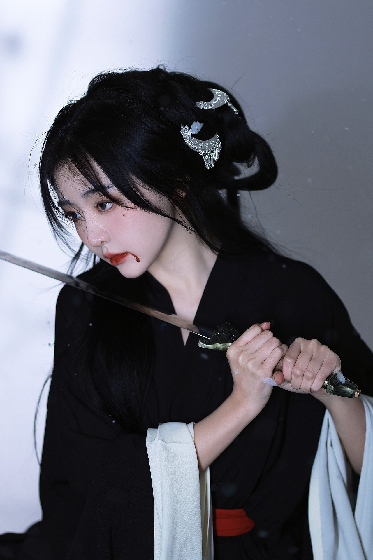 黑与白（图ZMjkyOTkxNjc2） - 人像摄影 - 站酷设计师猫南北睡不醒原创素材 - 站酷ZCOOL