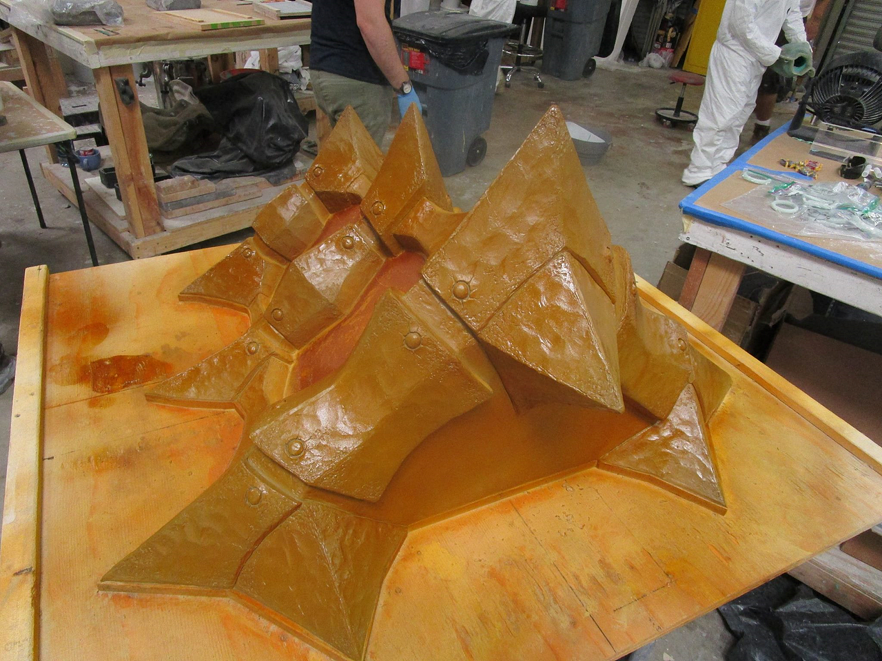 【ECC】Steve Wang操刀监制,英雄联盟授权Lucian圣枪游侠大比例雕像