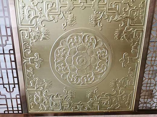 镀金铝板浮雕壁画，铝艺浮雕仿金装饰屏风背景墙