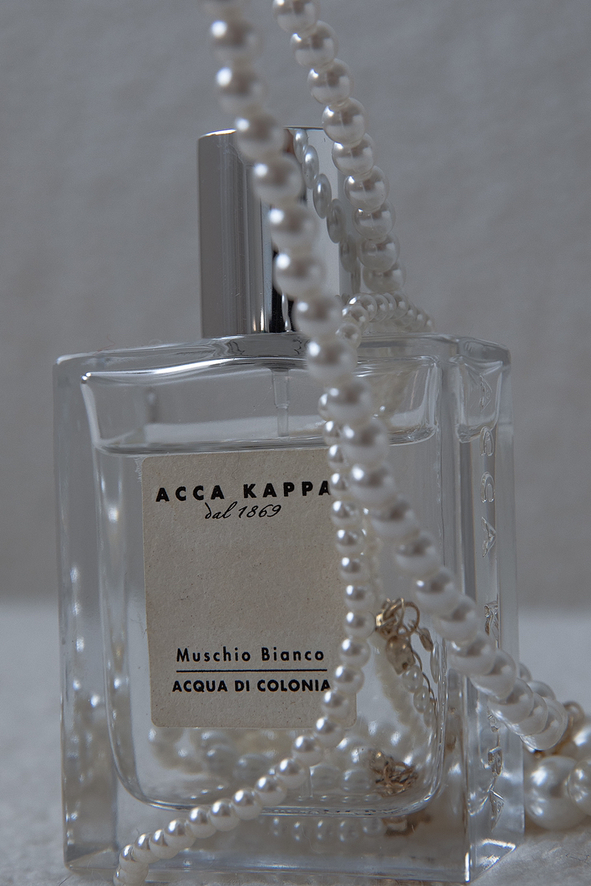 静物摄影|香水白苔（图ZMzQ3NTQ1ODA0） - 产品摄影 - 站酷设计师辛xxyu原创素材 - 站酷ZCOOL