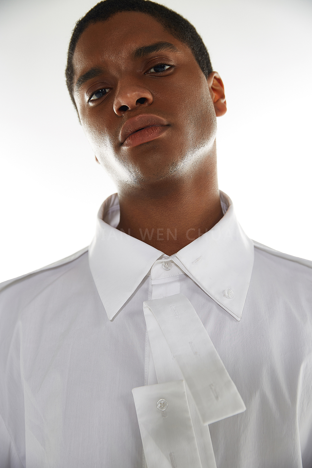 时尚男装（图ZMjIxMTgyNjQ4） - 产品摄影 - 站酷设计师北京墨点文化原创素材 - 站酷ZCOOL