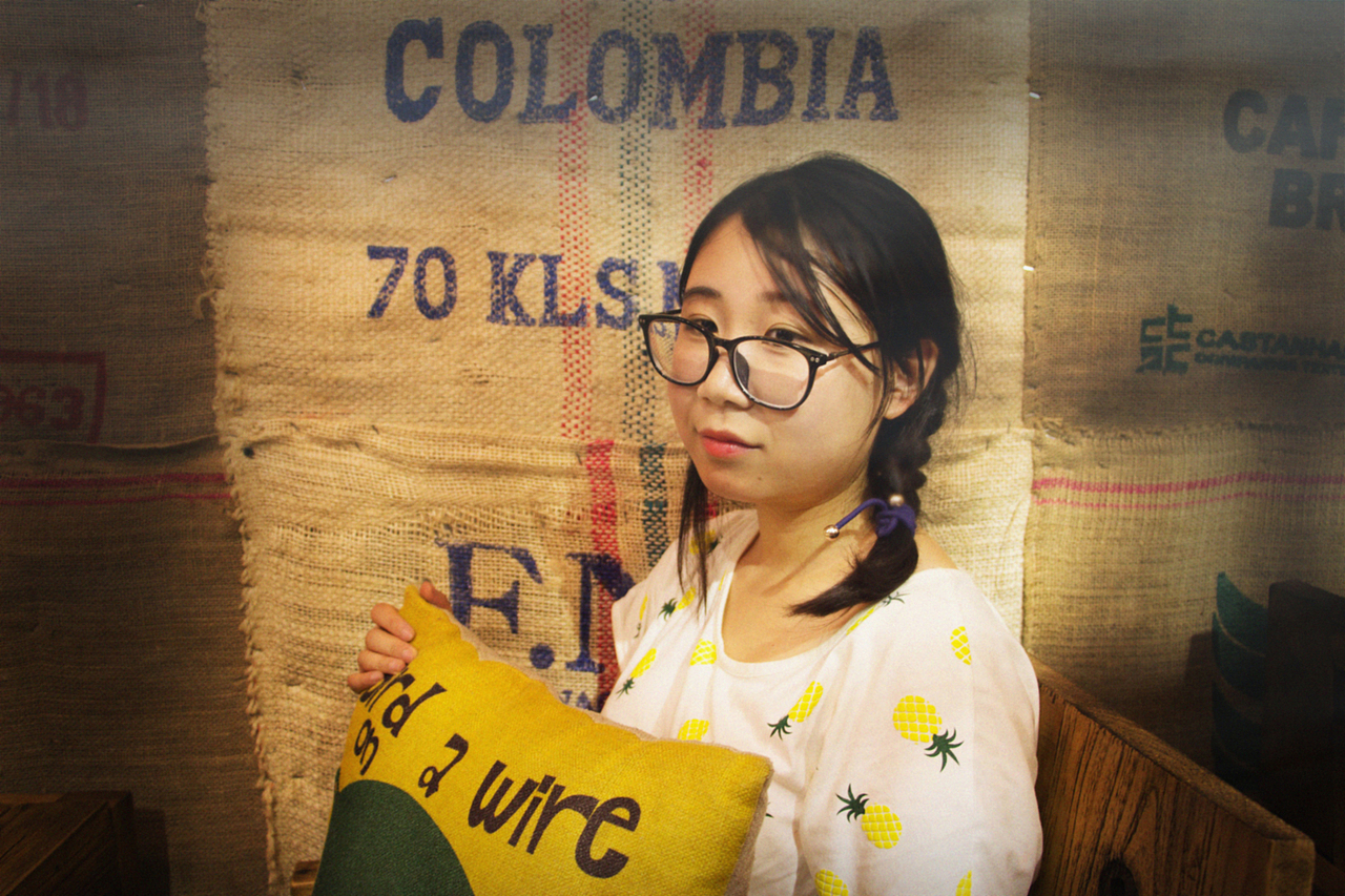 周末姑娘（图ZNTYzOTA5ODQ=） - 人像摄影 - 站酷设计师卷卷snail原创素材 - 站酷ZCOOL