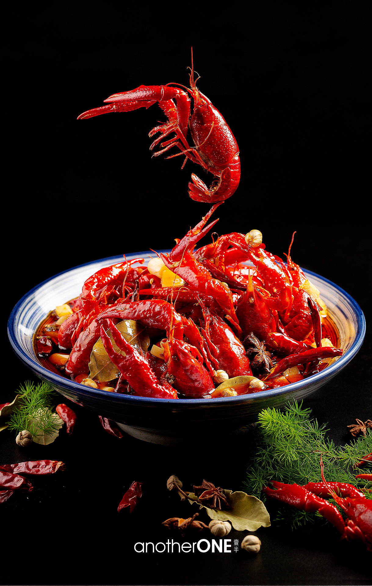 一年一度的龙虾季来袭