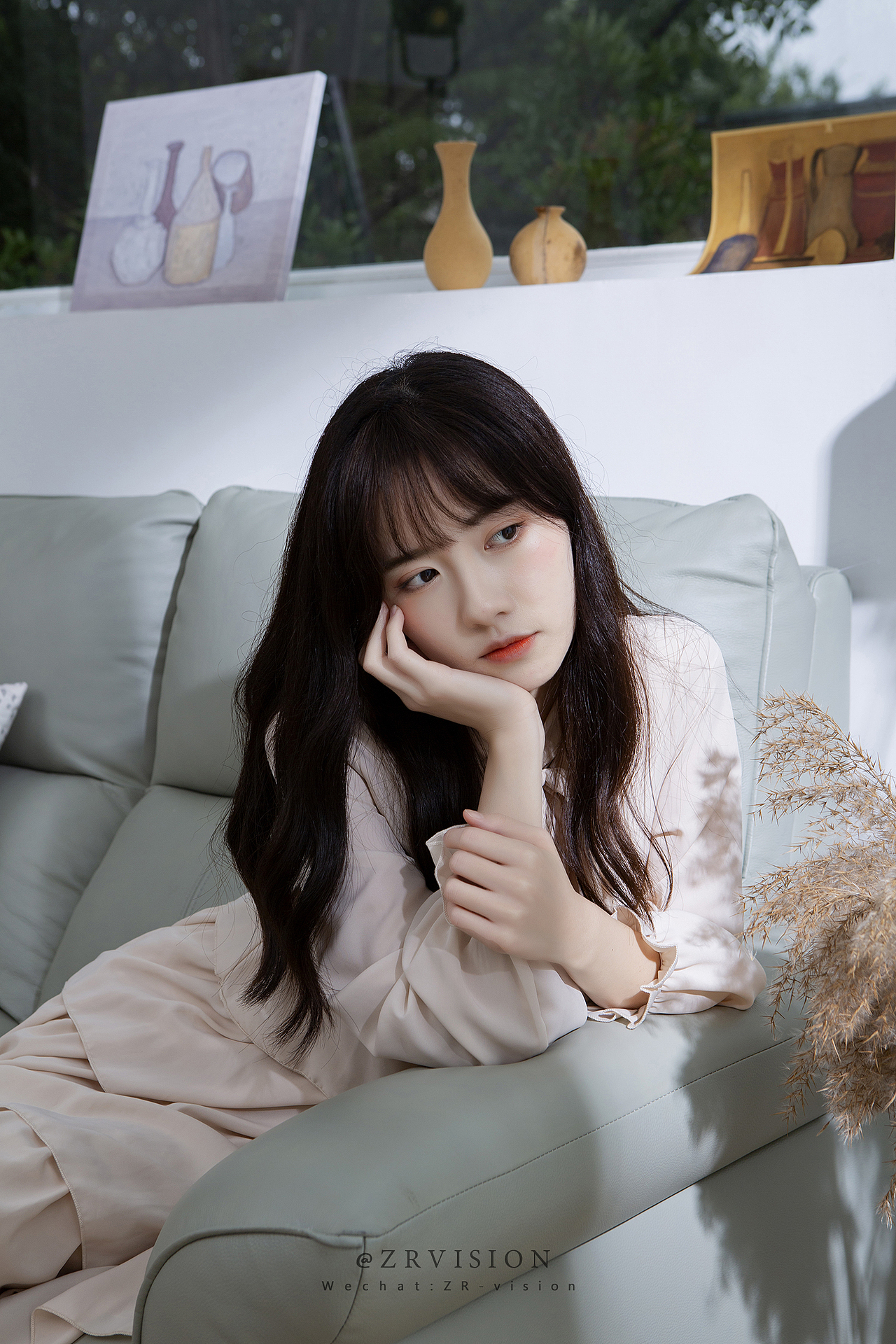 顾家家居小红书红人推广风格沙发床茶几家具模特拍摄