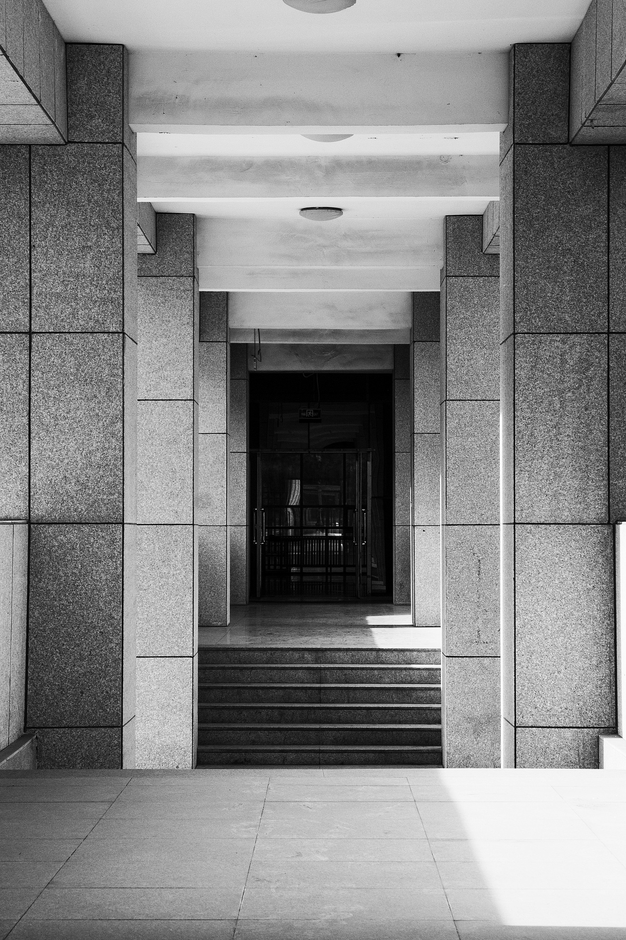 #Black and white 建筑（图ZMTU0Nzk3ODY0） - 环境/建筑摄影 - 站酷设计师Toknow以知视觉原创素材 - 站酷ZCOOL