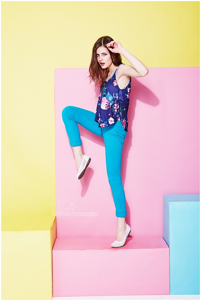 北斗-女鞋模特场景拍摄