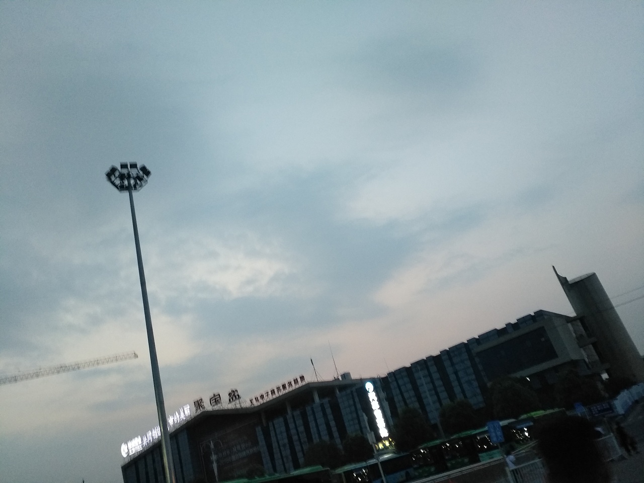 凌晨5点的义乌（图ZODc5MDExMTI=） - 风光摄影 - 站酷设计师清风少年原创素材 - 站酷ZCOOL