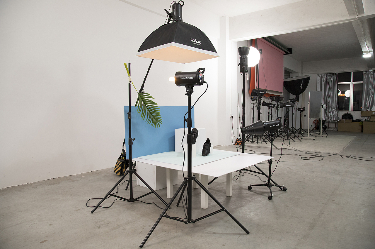 【摄影】鞋子几何体创意场景拍摄教程-亮剑摄影工作室