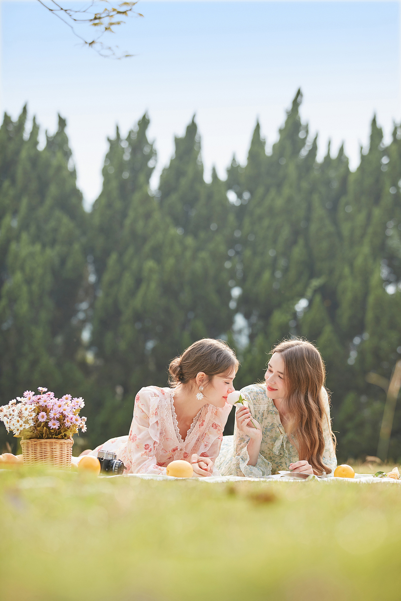 服饰摄影《梦想的栖息地》海报作品集画册素材香影女装