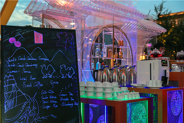 发光茶歇台定制 移动茶歇台 茶歇台装饰 自助餐台设计