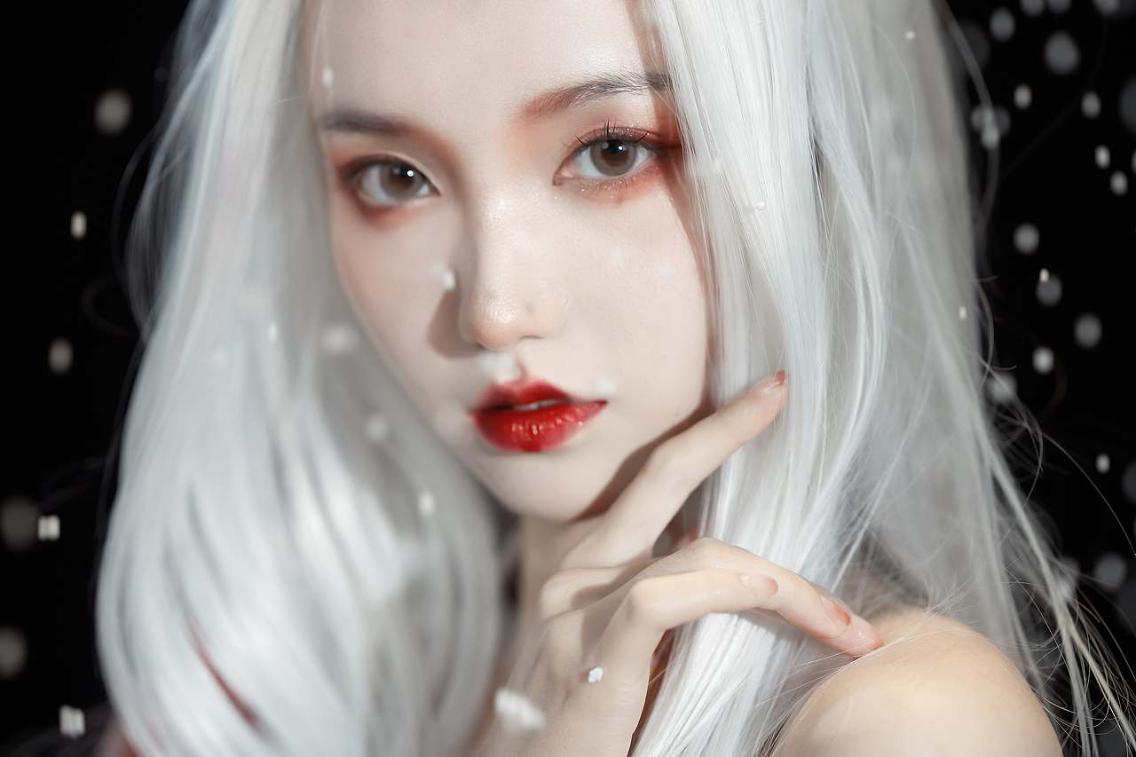 【商拍】小红薯 x YSL圣诞限定（图ZMjgxMzQ2OTY4） - 人像摄影 - 站酷设计师小艾野原创素材 - 站酷ZCOOL