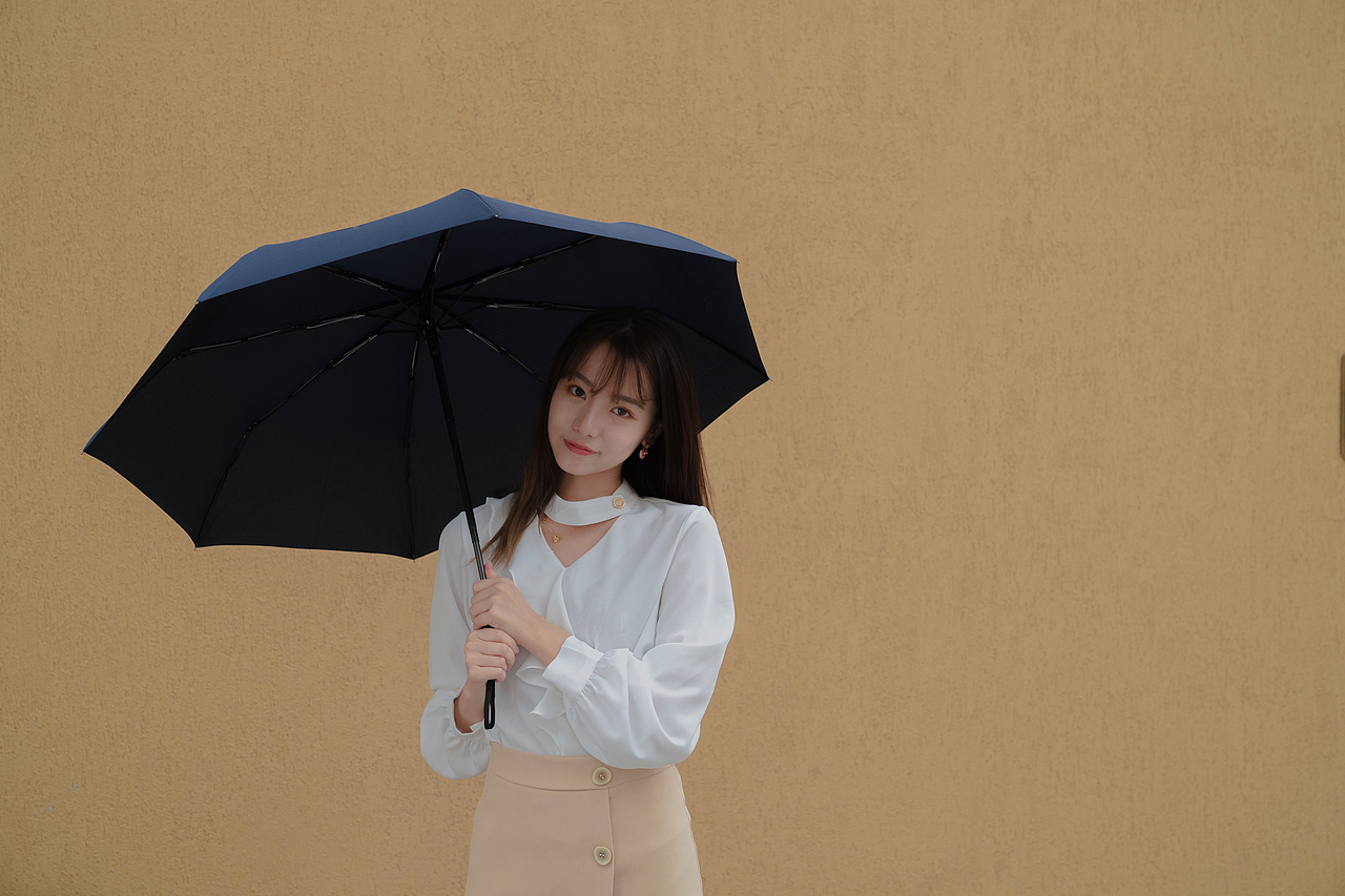 品牌案例丨雨伞 写真（图ZMjE3NjE3MjYw） - 产品摄影 - 站酷设计师非凡像牛仔原创素材 - 站酷ZCOOL