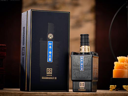 白酒摄影｜帝王蓝