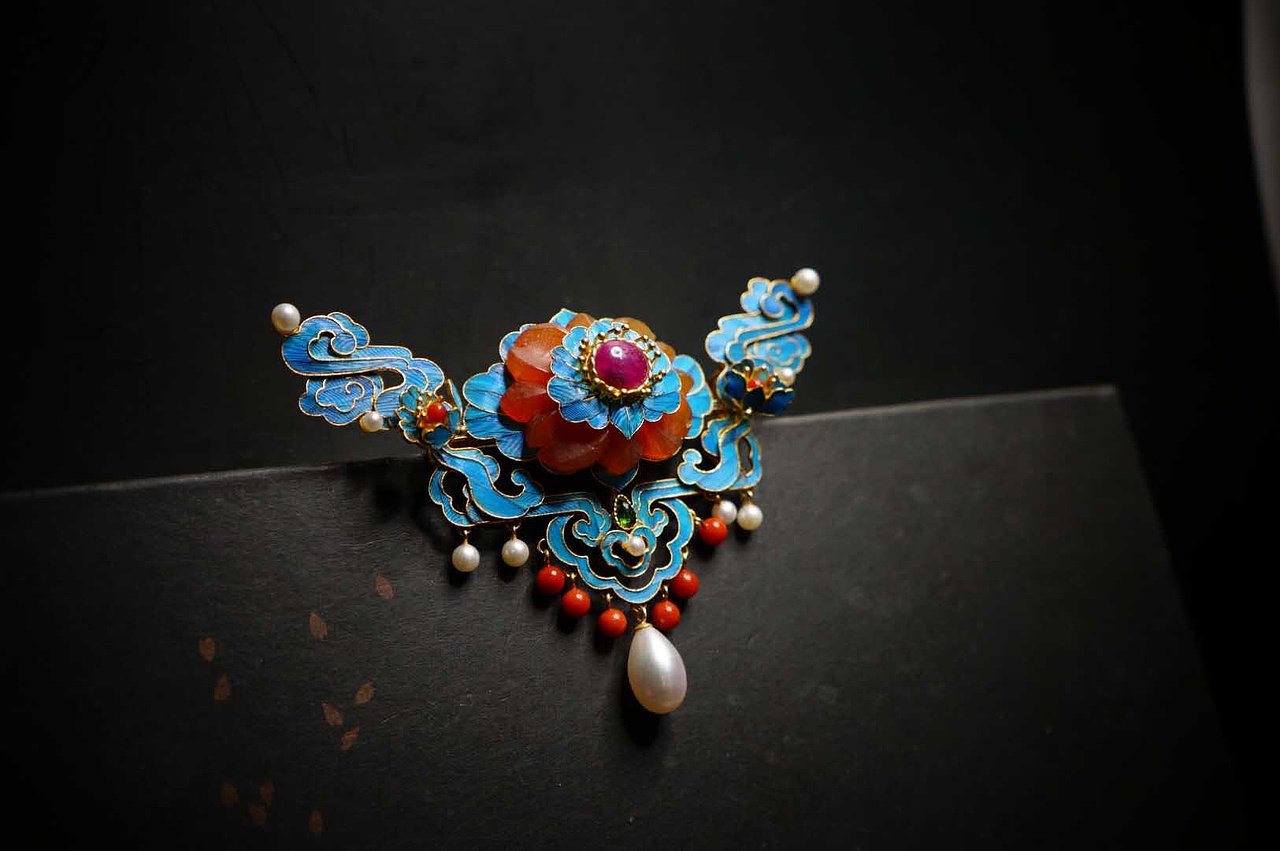 2020年初胸针系列古物新饰点翠首饰非遗工艺现代首饰