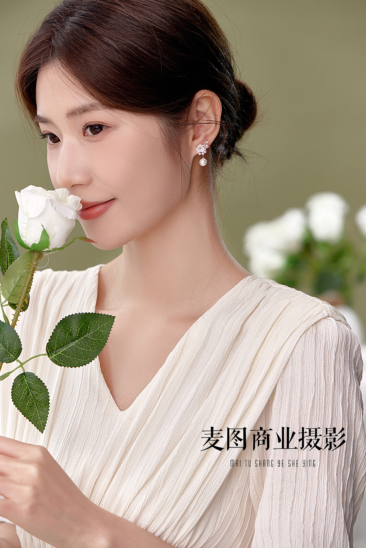 珍珠饰品耳饰模特拍摄 小众珍珠耳钉拍摄 耳饰模特拍照（图ZMzY5NTk3MDY0） - 人像摄影 - 站酷设计师义乌麦图摄影官网原创素材 - 站酷ZCOOL