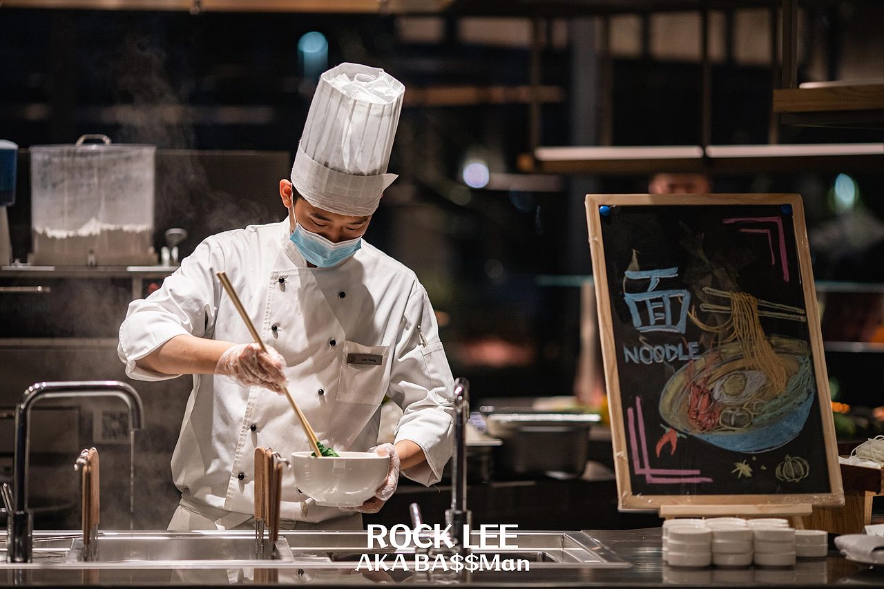 自助晚餐中的一碗面（图ZMzMxMjk5MDY4） - 美食摄影 - 站酷设计师ROCK_LEE原创素材 - 站酷ZCOOL