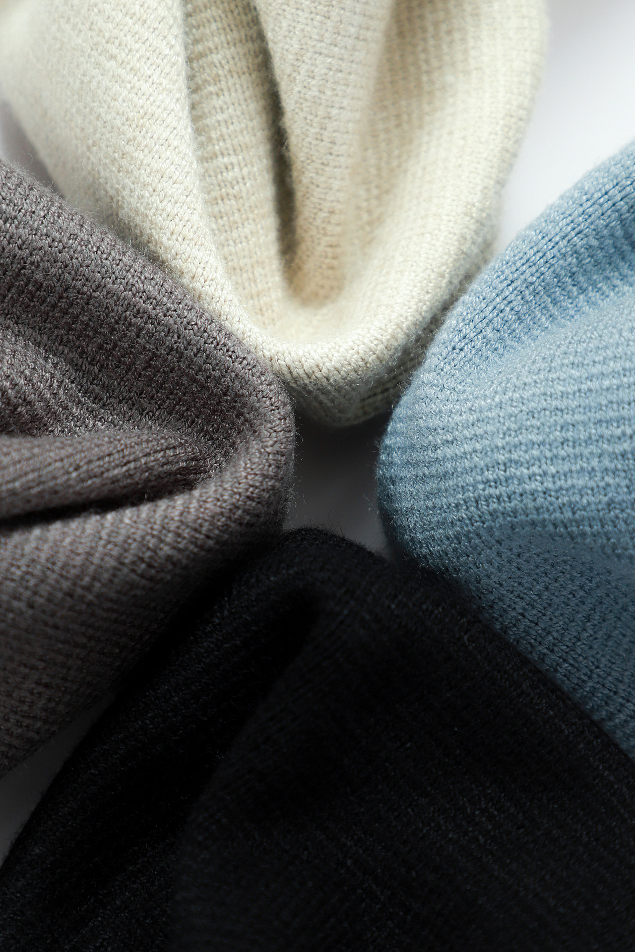 《毛衣細(xì)節(jié)攝影》（圖ZMzQ4MDQyOTI4） - 產(chǎn)品攝影 - 站酷設(shè)計(jì)師梁大蝦呀原創(chuàng)素材 - 站酷ZCOOL