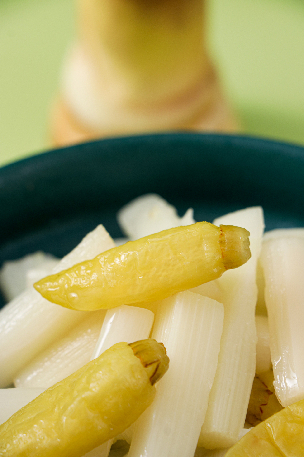 笋小样山椒脆笋下酒菜解馋即食泡椒笋香脆嫩竹笋手剥笋（图ZMzcwMjY3NDQ0） - 产品摄影 - 站酷设计师光绪摄影工作室原创素材 - 站酷ZCOOL