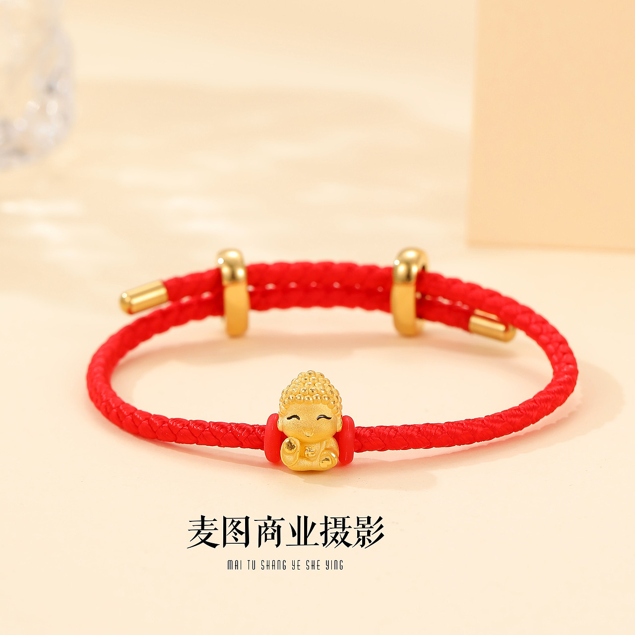 产品摄影 小众饰品手链静物暖系平铺拍摄作品展（图ZMzM0OTgyNTI0） - 产品摄影 - 站酷设计师义乌麦图摄影官网原创素材 - 站酷ZCOOL
